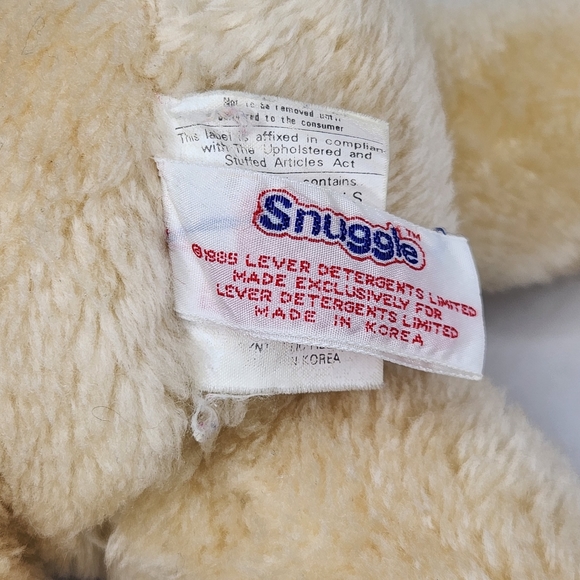 Vintage 1985 Snuggle Fabric Softener Plush Bear - Picture 3 of 4
